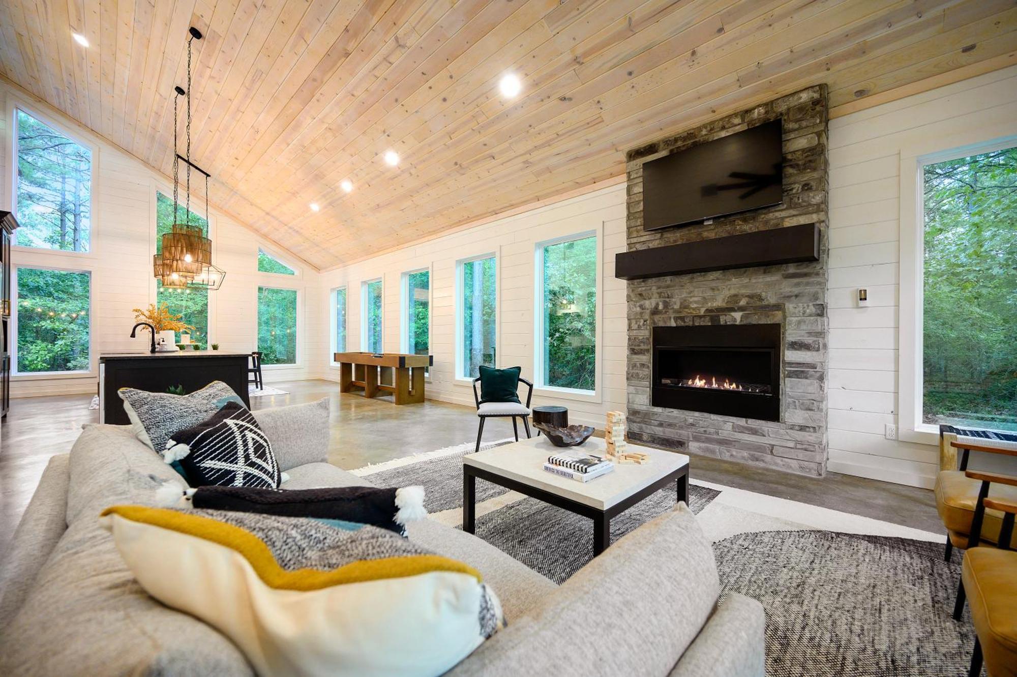Two Knights Luxury Cabin Broken Bow Extérieur photo